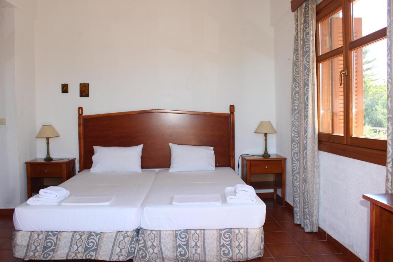 Minas Villa Stoupa Exterior photo